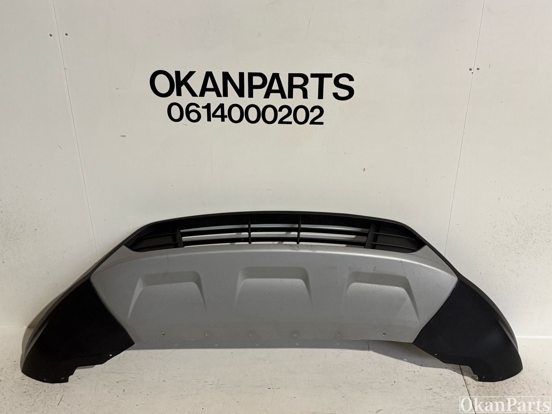 Ford Kuga II voor bumperspoiler onder GV44-17F775-F, Ophalen of Verzenden, Gebruikt, Voor, Bumper