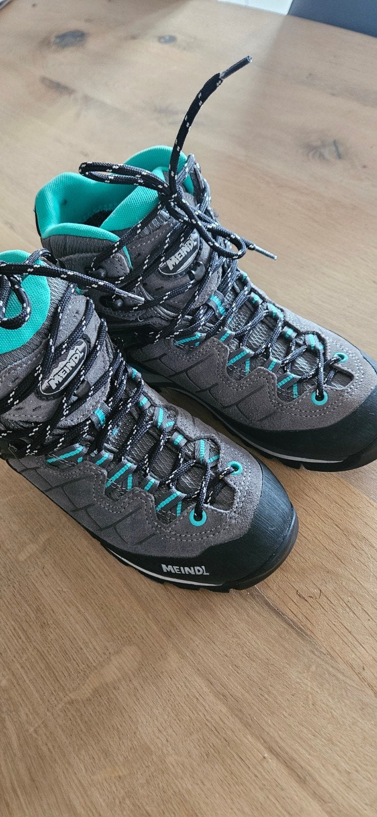Meindl Wandelschoenen - Maat 37.5 - Zo goed als nieuw, Sport en Fitness, Ophalen of Verzenden, Nieuw, Schoenen