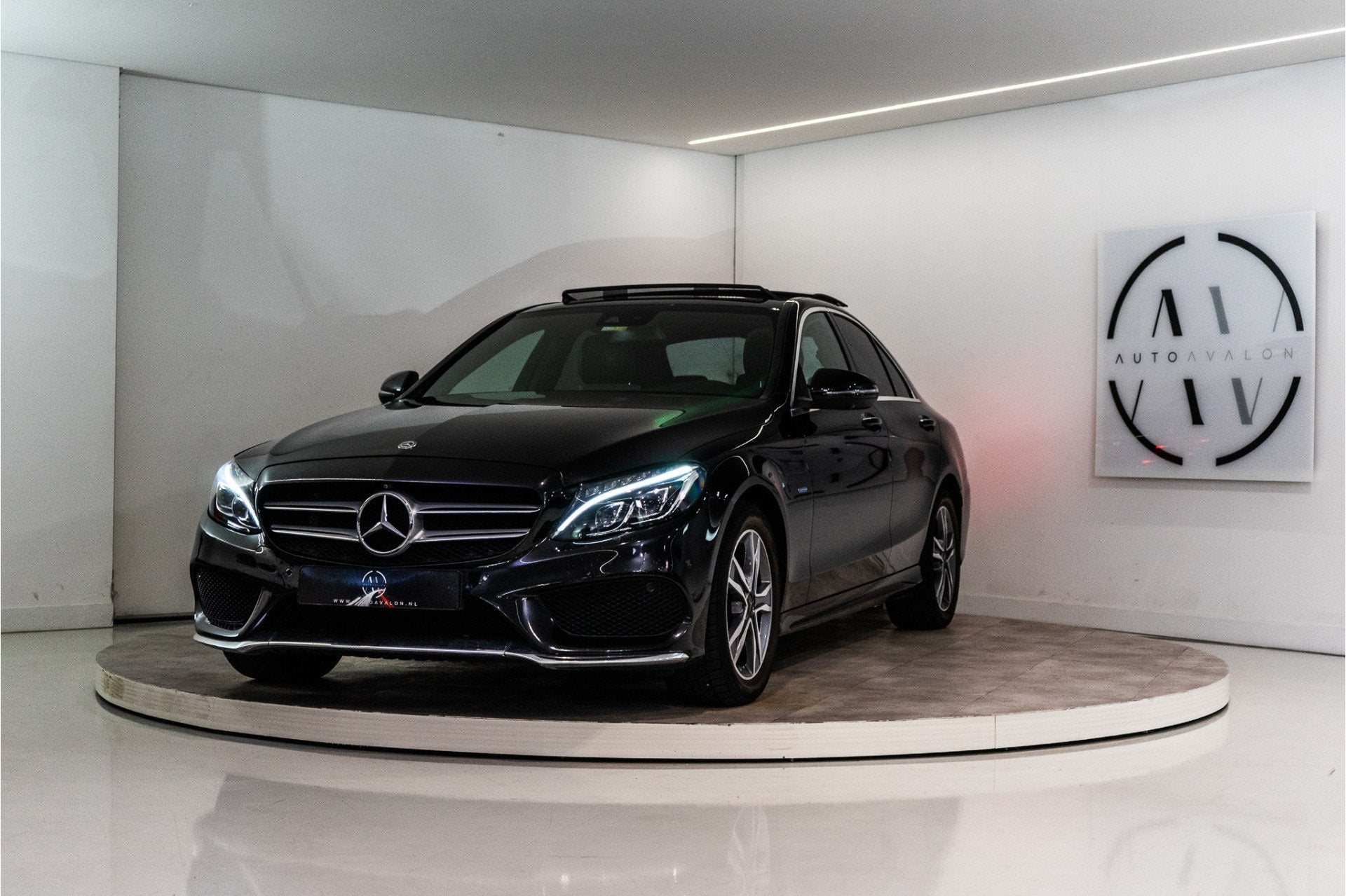 Mercedes-Benz C-Klasse 350 e Business Solution AMG 279PK | P, Auto's, Automaat, 12 maanden, Achterwielaandrijving, Gebruikt