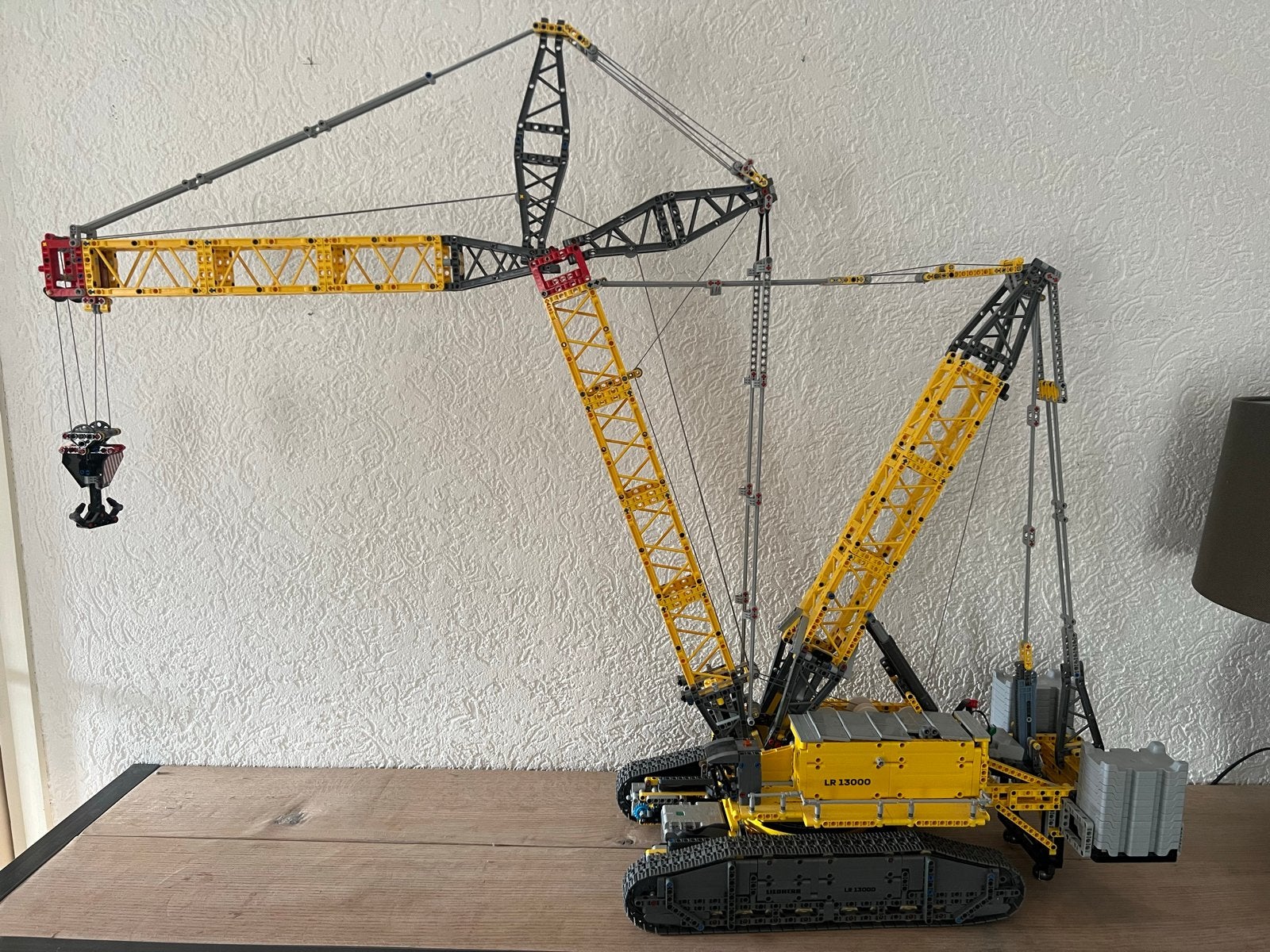 Lego Technic 42146 Liebherr LR13000 Kraan, Ophalen, Zo goed als nieuw