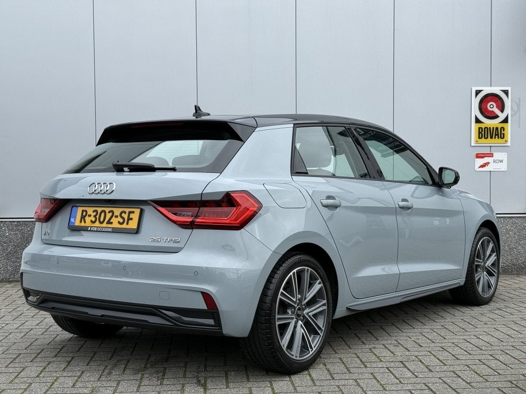 Audi A1 Sportback 25 TFSI Adv. ed. | Virtual Dash | Camera |, Stof, 95 pk, 49 €/maand, Origineel Nederlands