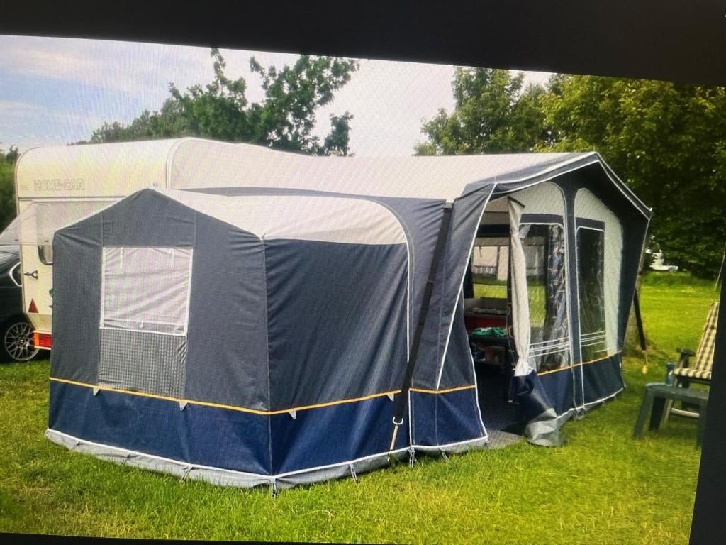 Caravan Home-Car Rally 382, Home-car, Treinzit, Particulier, Omvormbare zithoek