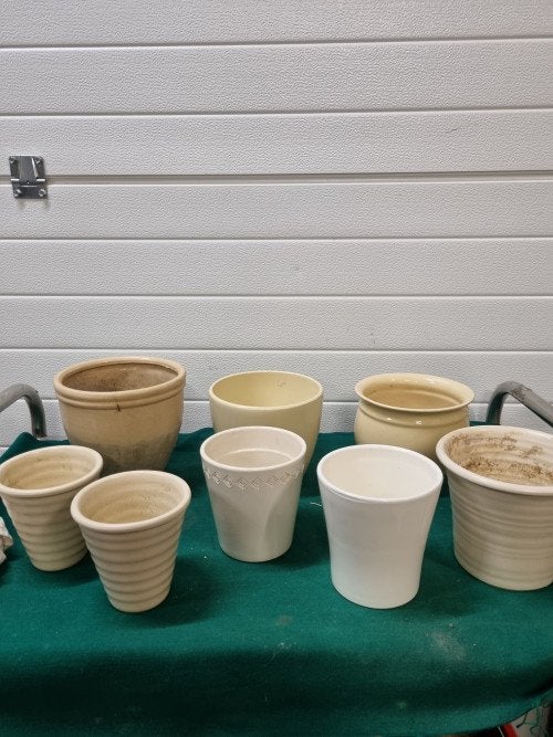 -	Bloempotten aardewerk creme kleurig verschillende, Ophalen of Verzenden, 'T Olde Gre-j, Info@toldegrej.nl, Endepoelstraat 20f Didam
