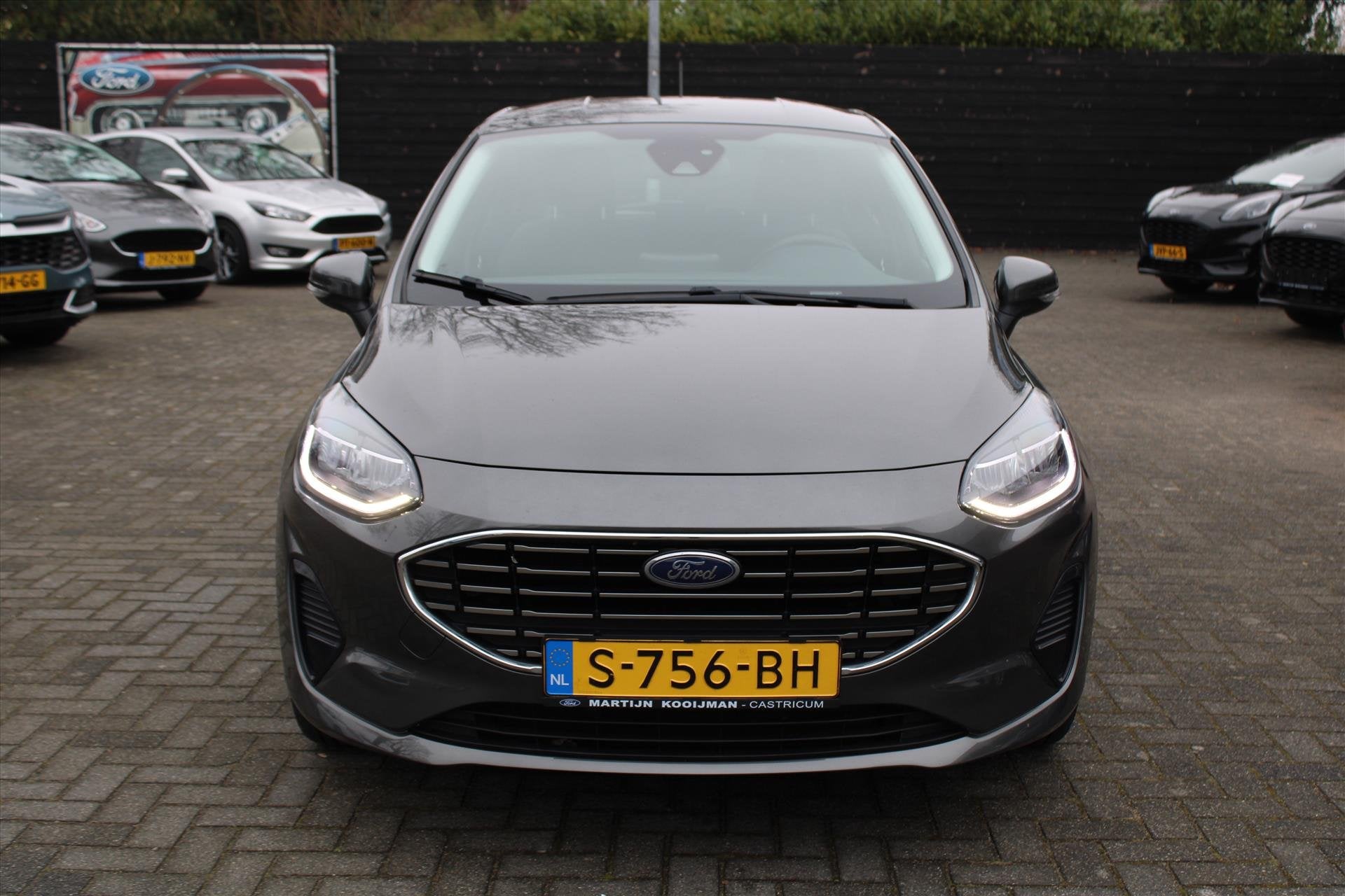 FORD Fiesta 1.0 EcoBoost Hybrid 125pk Titanium, Navigatie, 12 maanden, Stof, Gebruikt, Euro 6