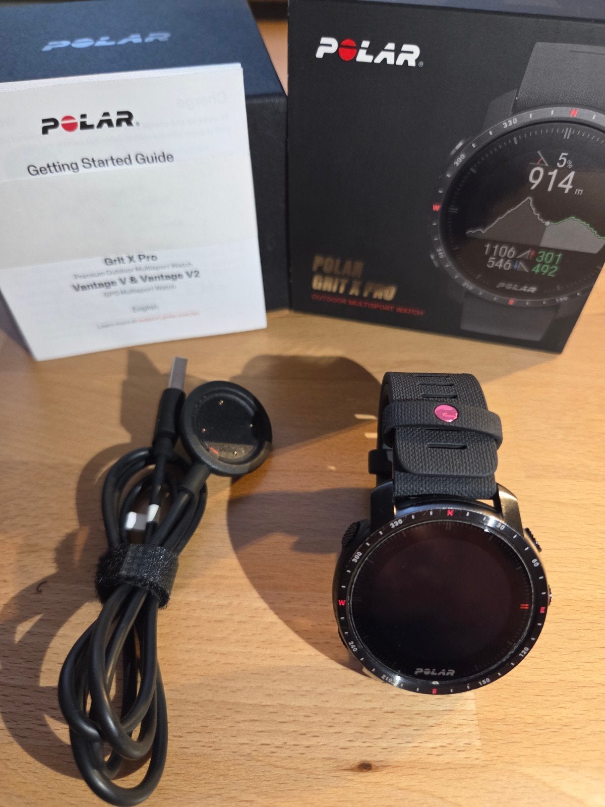 Polar Grit X Pro outdoor multisporthorloge - nette staat, Sieraden, Tassen en Uiterlijk, Sporthorloges, Gebruikt, Zwart, Waterdicht