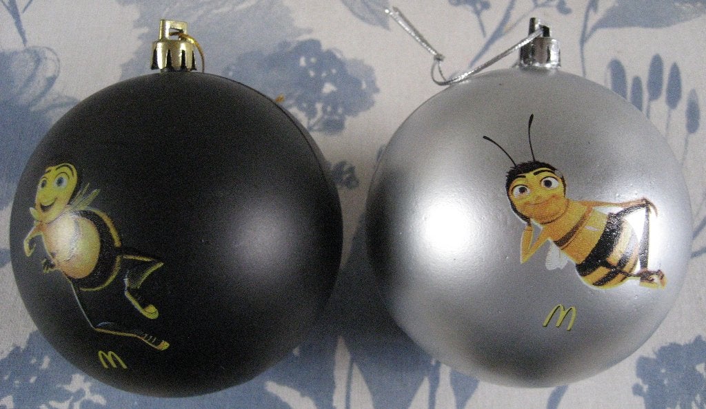 2 kerstballen McDonalds Bee movie., Ophalen of Verzenden, Zo goed als nieuw