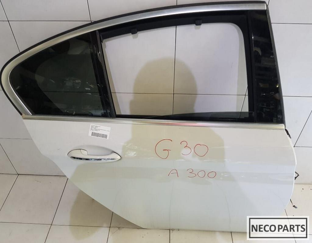 BMW 5 SERIE G30 G31 PORTIER DEUR A300 KLEUR ALLES LEVERBAAR, Gebruikt, -, Ophalen of Verzenden, Achter