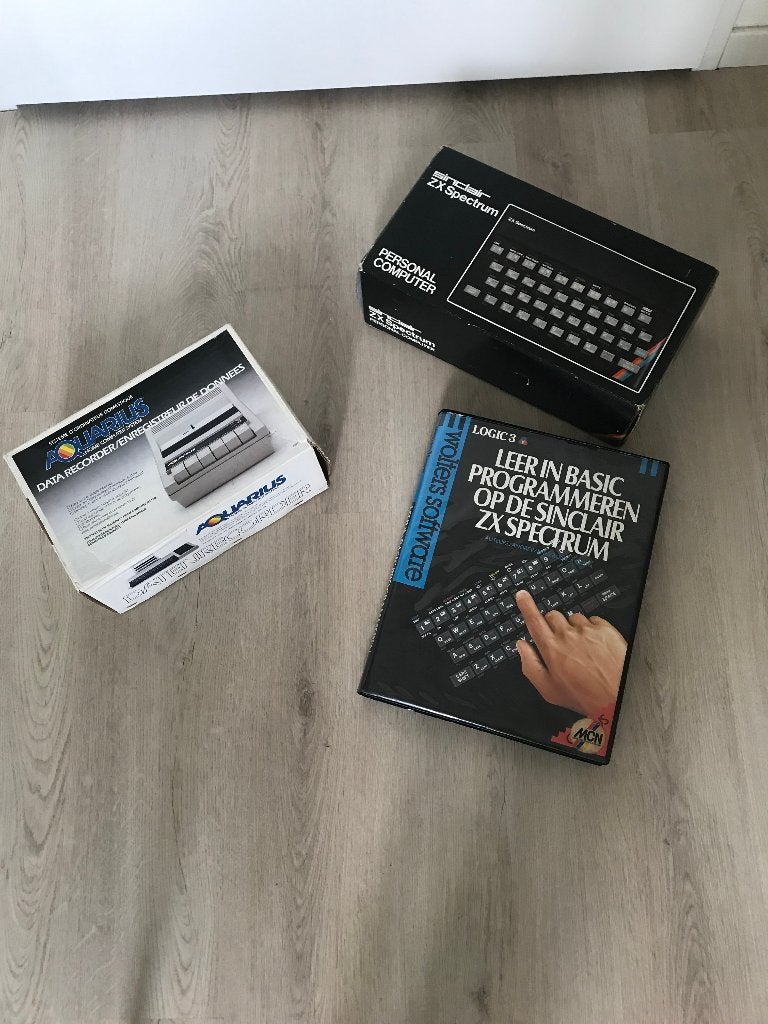 Sinclair ZX Spectrum, Aquarius Data Recorder, Boek. Ongetest, Computers en Software, Vintage Computers, Ophalen, Sinclair