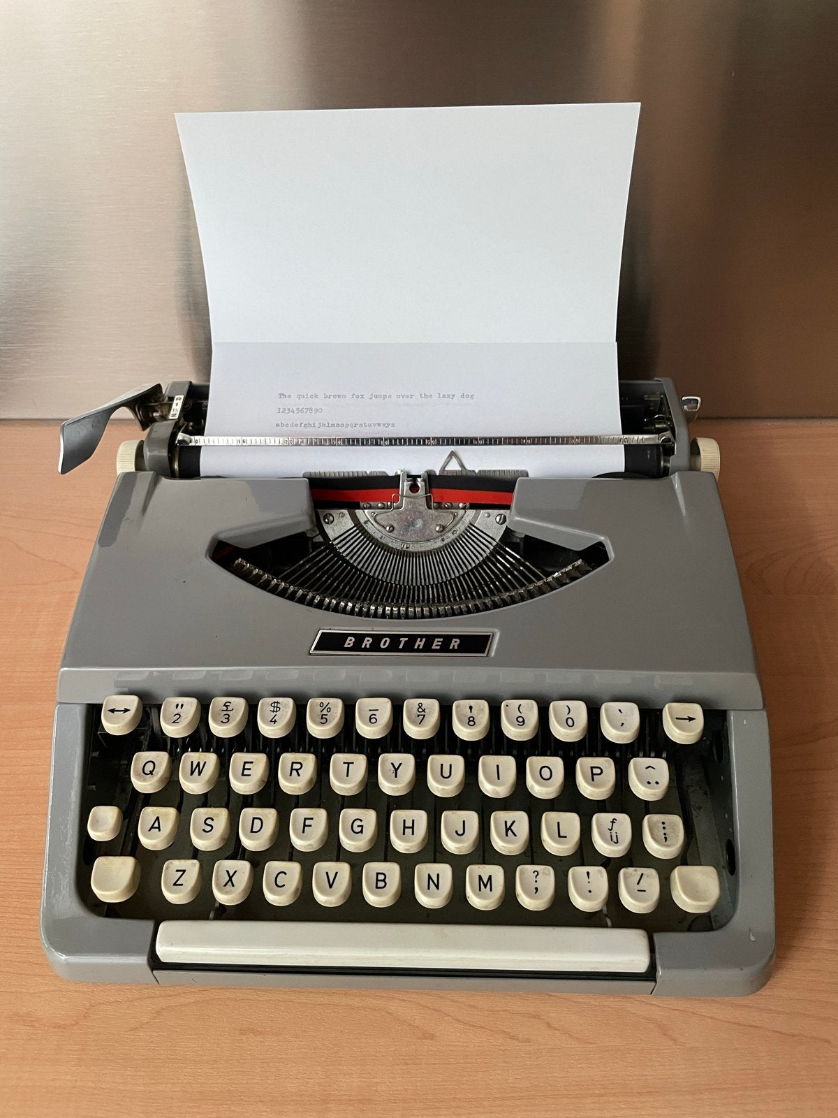Brother typemachine in handige koffer, Ophalen of Verzenden, Gebruikt