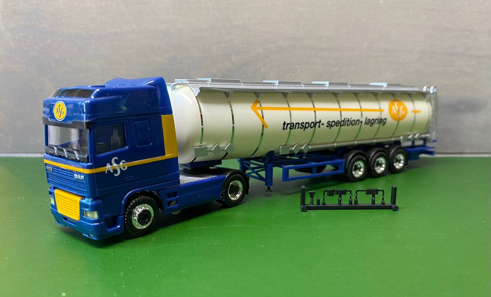 DAF XF ASG. tankoplegger, Ophalen of Verzenden, Zo goed als nieuw, Bus of Vrachtwagen, Overige merken