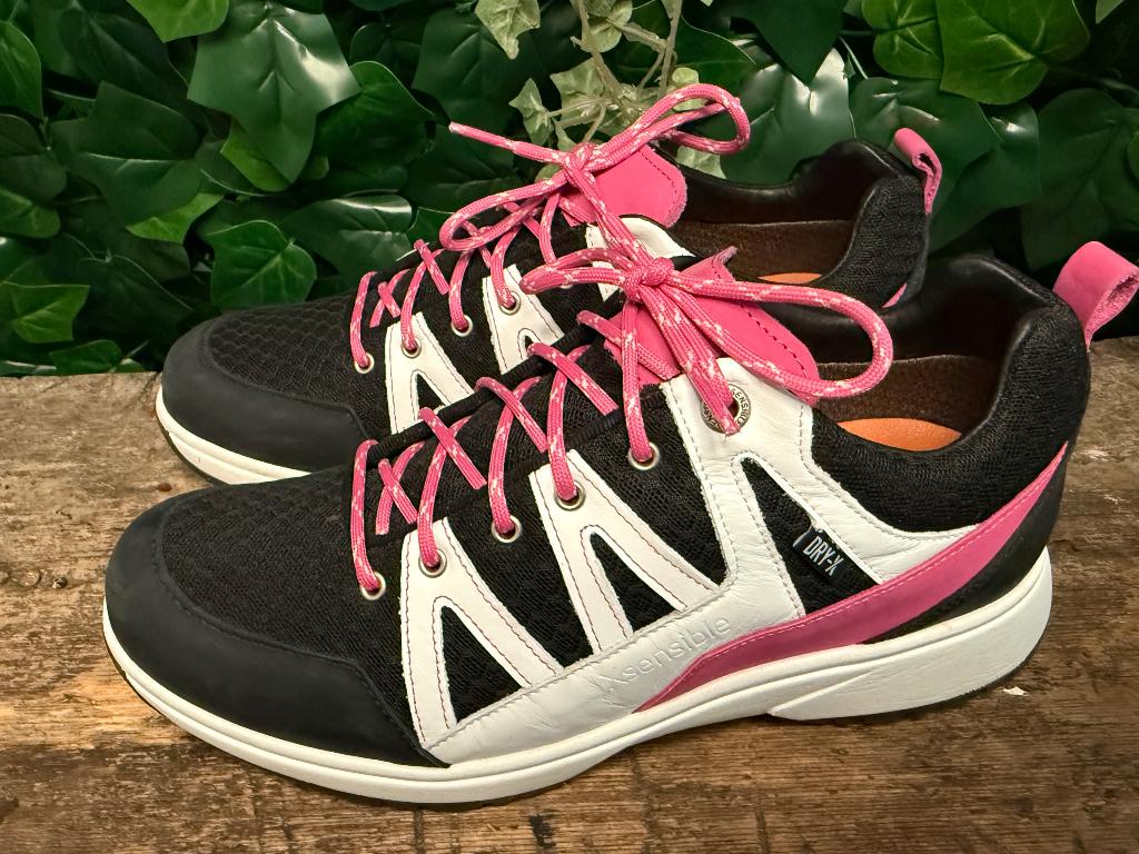 Nieuwe sneakers van Xsensible maat 42 (wijdte H), Zwart, Nieuw, Ophalen of Verzenden, Sneakers of Gympen