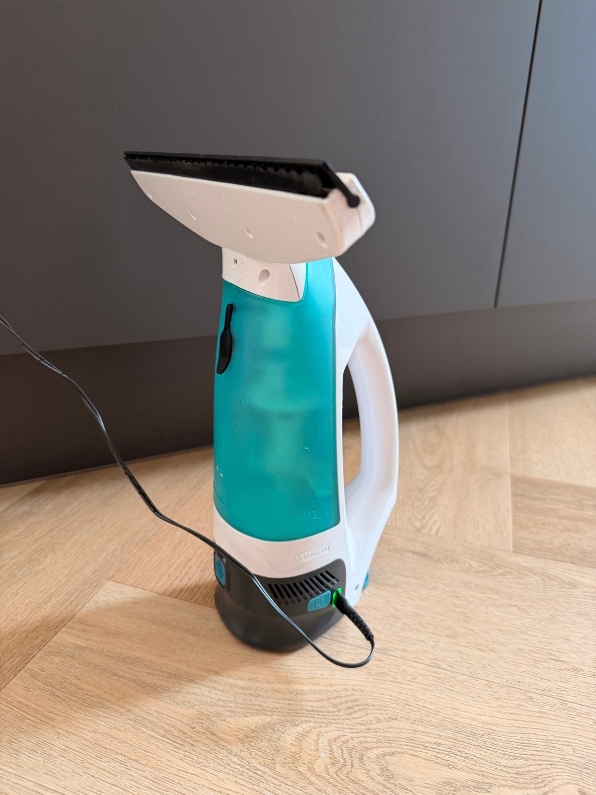 Leifheit Raamwisser - Elektrisch en Oplaadbaar, Huis en Inrichting, Schoonmaakartikelen, Ophalen, Raamwisser of Trekker
