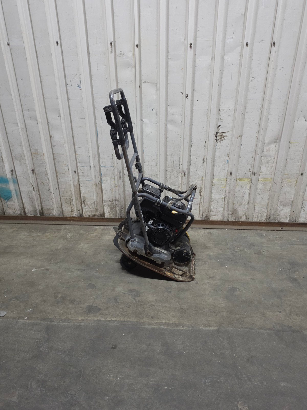 Atlas Copco LF100 benzine trilplaat 500mm 109 kg, Ophalen, Gebruikt, Atlas Copco, .