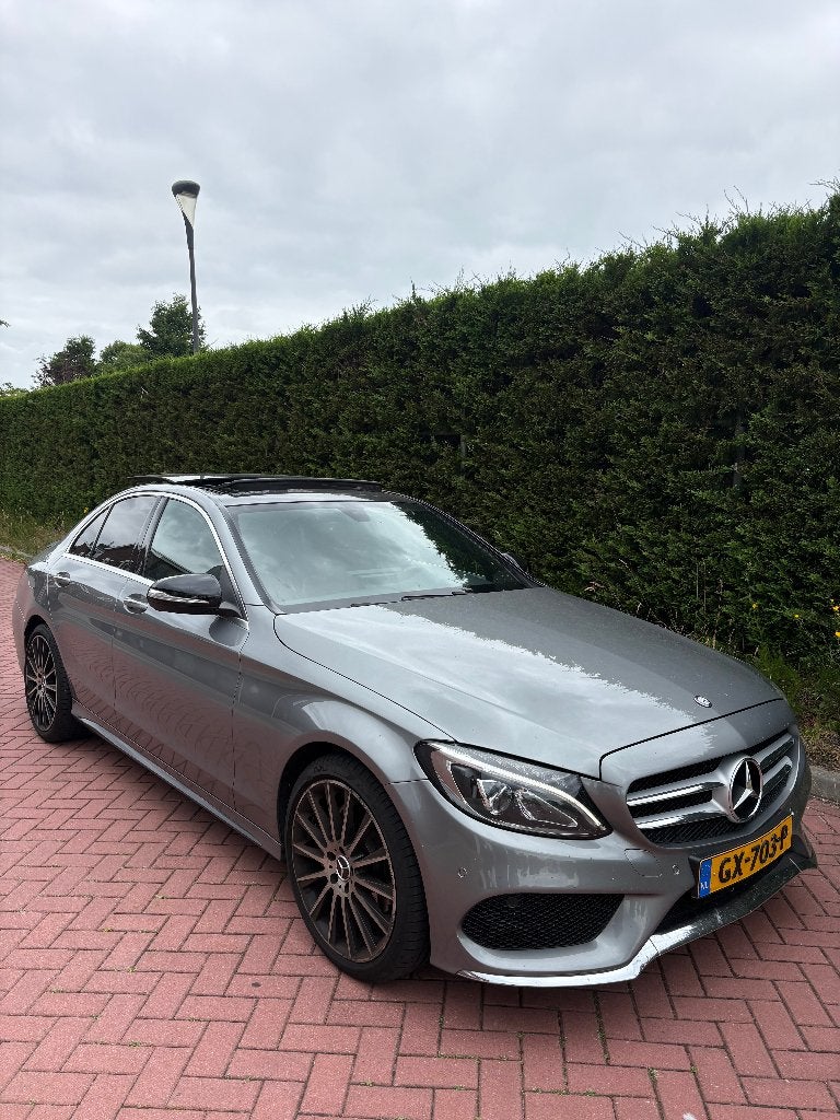 Mercedes-Benz C-Klasse C200 Benzine Automaat Amg-pakket pano, 1800 kg, 4 cilinders, Lichtsensor, Particulier