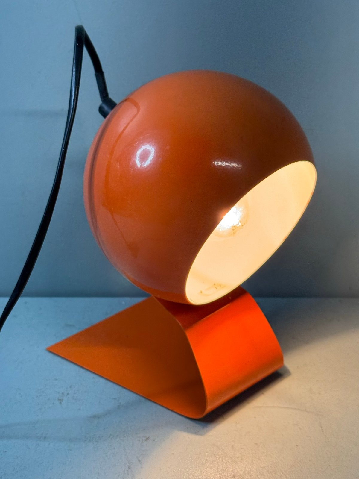 Retro Space Age Oranje Eyeball Lamp - Jaren '70 Stijl, Huis en Inrichting, Gebruikt, ?, Minder dan 50 cm, ?