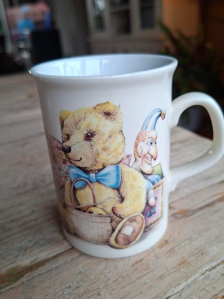Vintage Ted Trueman Mok - Beer & Speelgoed - Made in England, Keramiek, Ophalen of Verzenden, Zo goed als nieuw, Overige stijlen