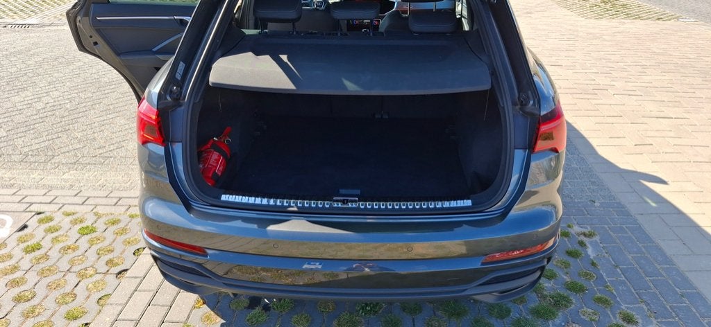 Foto 19 van Audi Q3 35 TFSI S-Line | Aut. | NL | Elec Trekhaak | Virtual