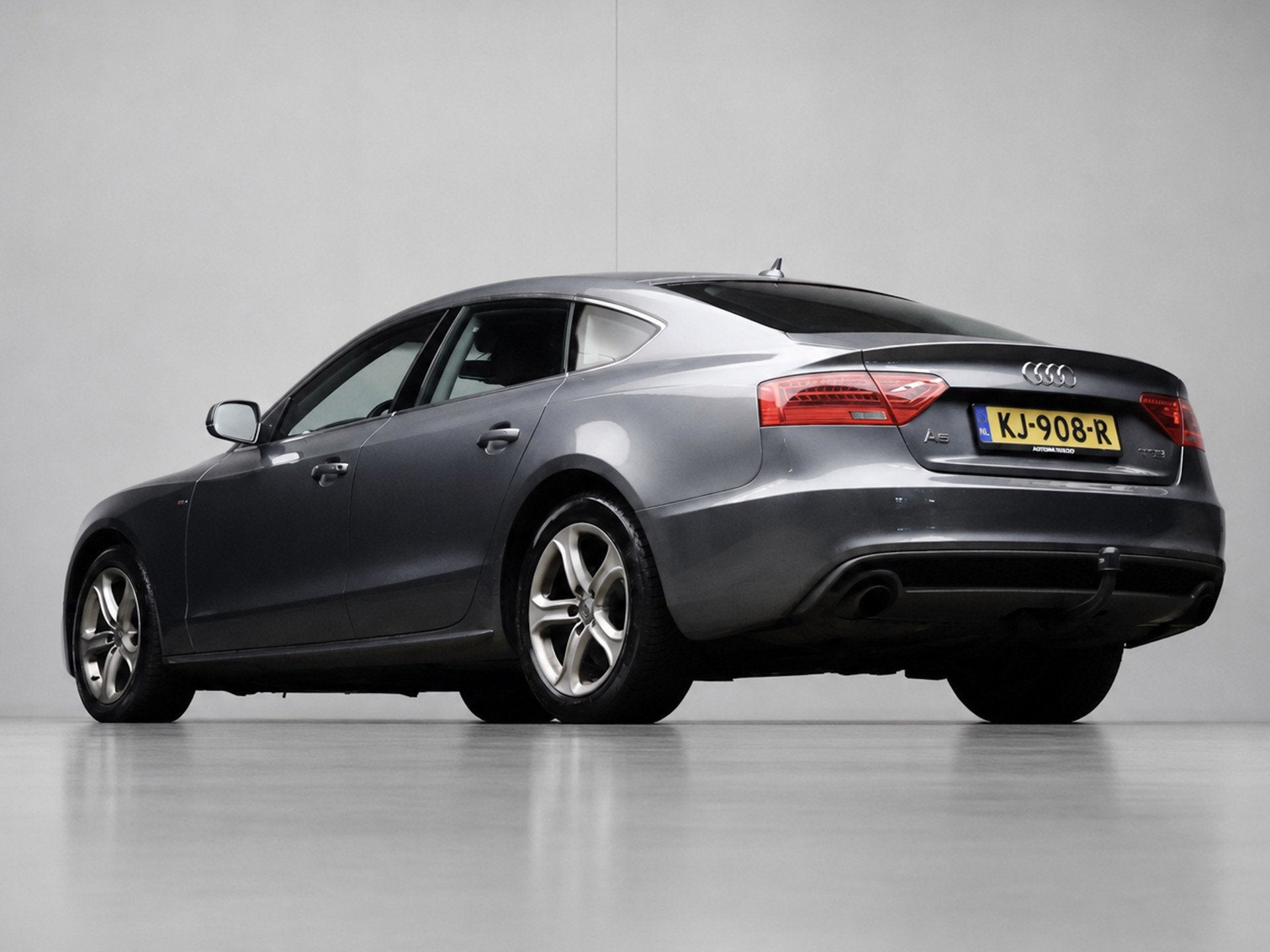 Audi A5 Sportback 1.8 TFSI S-Line (NAVI,LED,CRUISE,SPORTSTOE, Auto's, Gebruikt, Euro 6, 4 cilinders, 4 stoelen