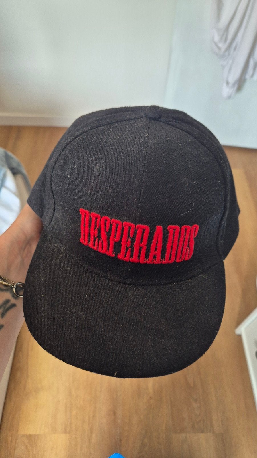 11 desperados petten. Nieuw, Ophalen
