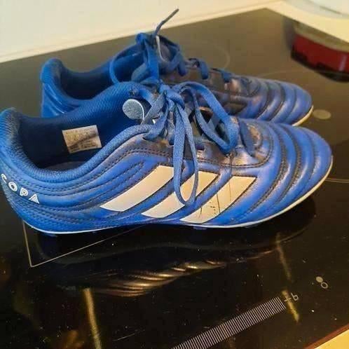 Voetbalschoenen Adidas coppa 37,5 blauw, Kinderen en Baby's, Kinderkleding | Schoenen en Sokken, Verzenden, Jongen of Meisje, Sportschoenen