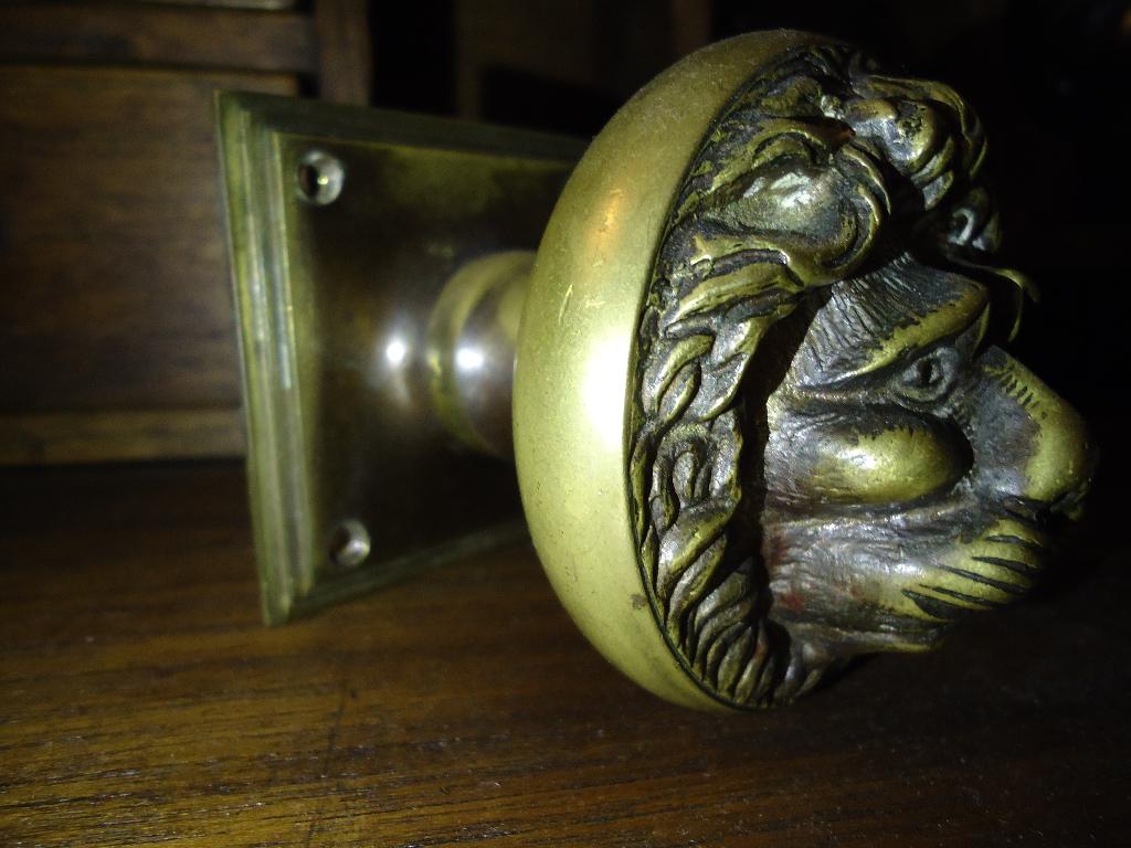 Antieke deurknop leeuw messing, Antiek en Kunst, Ophalen of Verzenden