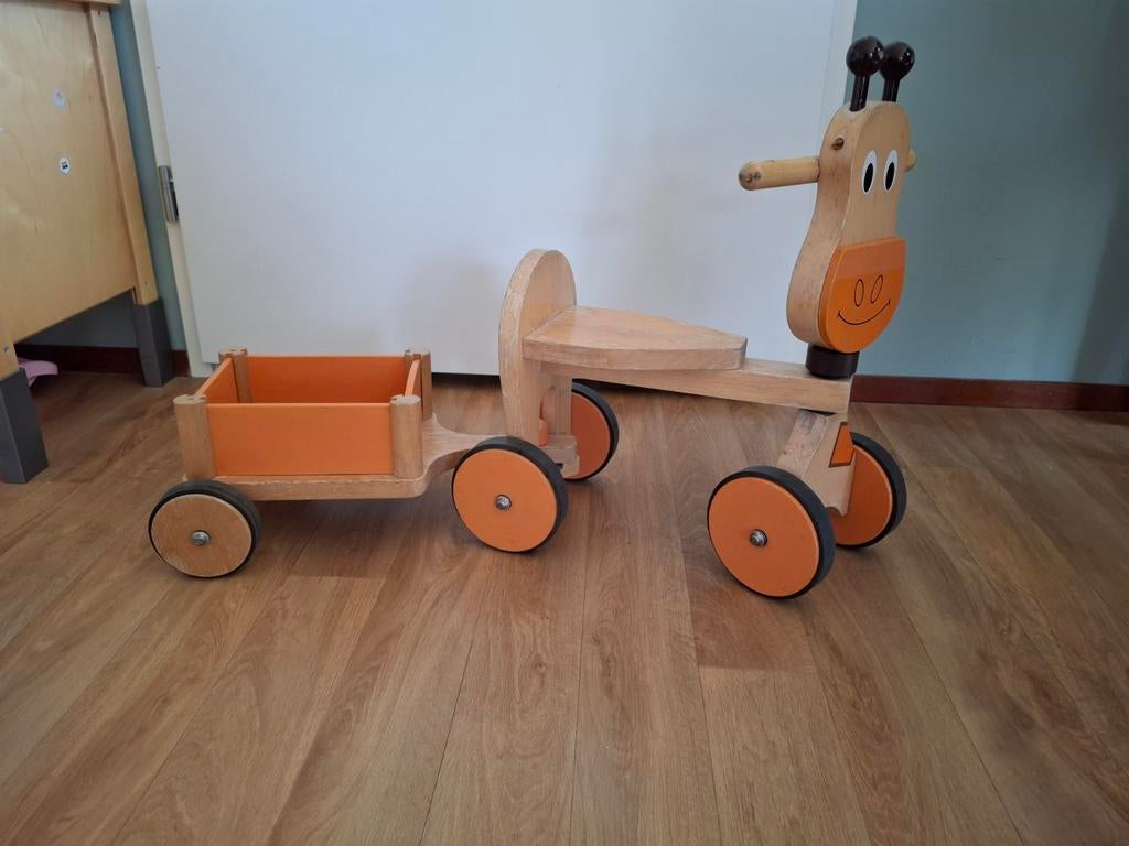 Houten loopfiets met wagentje, Kinderen en Baby's, Speelgoed | Houten speelgoed, Ophalen, Gebruikt, Rij- of Hobbelspeelgoed