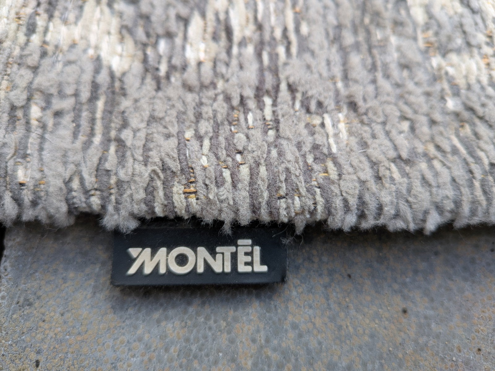 Montél vloerkleed, Huis en Inrichting, Stoffering | Tapijten en Kleden, Ophalen, Gebruikt, 200 cm of meer, 200 cm of meer
