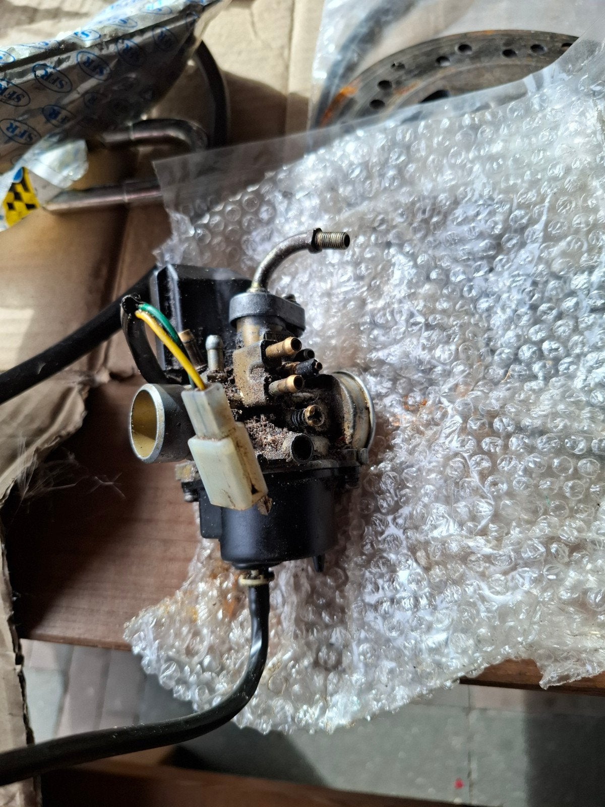 Gebruikte Dellorto 12mm carburateur Minarelli/Piaggio, Ophalen, Gebruikt, Carburateur, Piaggio
