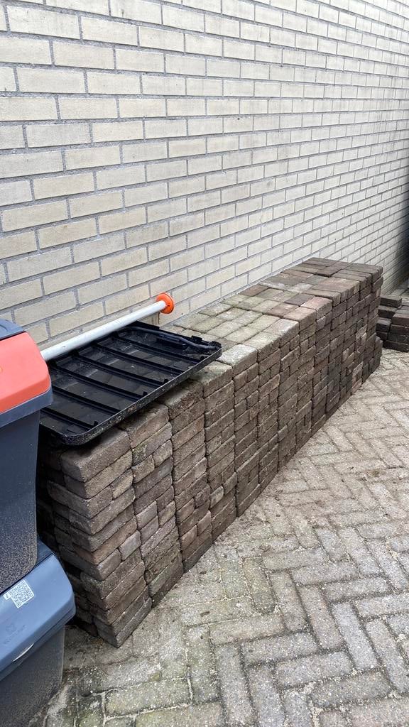 Bestrating, tuin tegels, beton steentjes  gratis, Ophalen, Gebruikt, 10 m² of meer, Beton