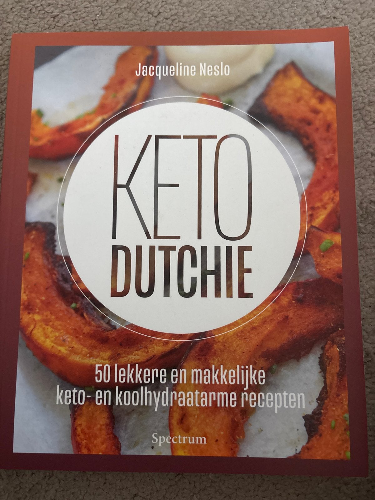 Keto Dutchie: 50 keto- en koolhydraatarme recepten, Boeken, Voorgerechten en Soepen, Ophalen of Verzenden, Zo goed als nieuw, Gezond koken