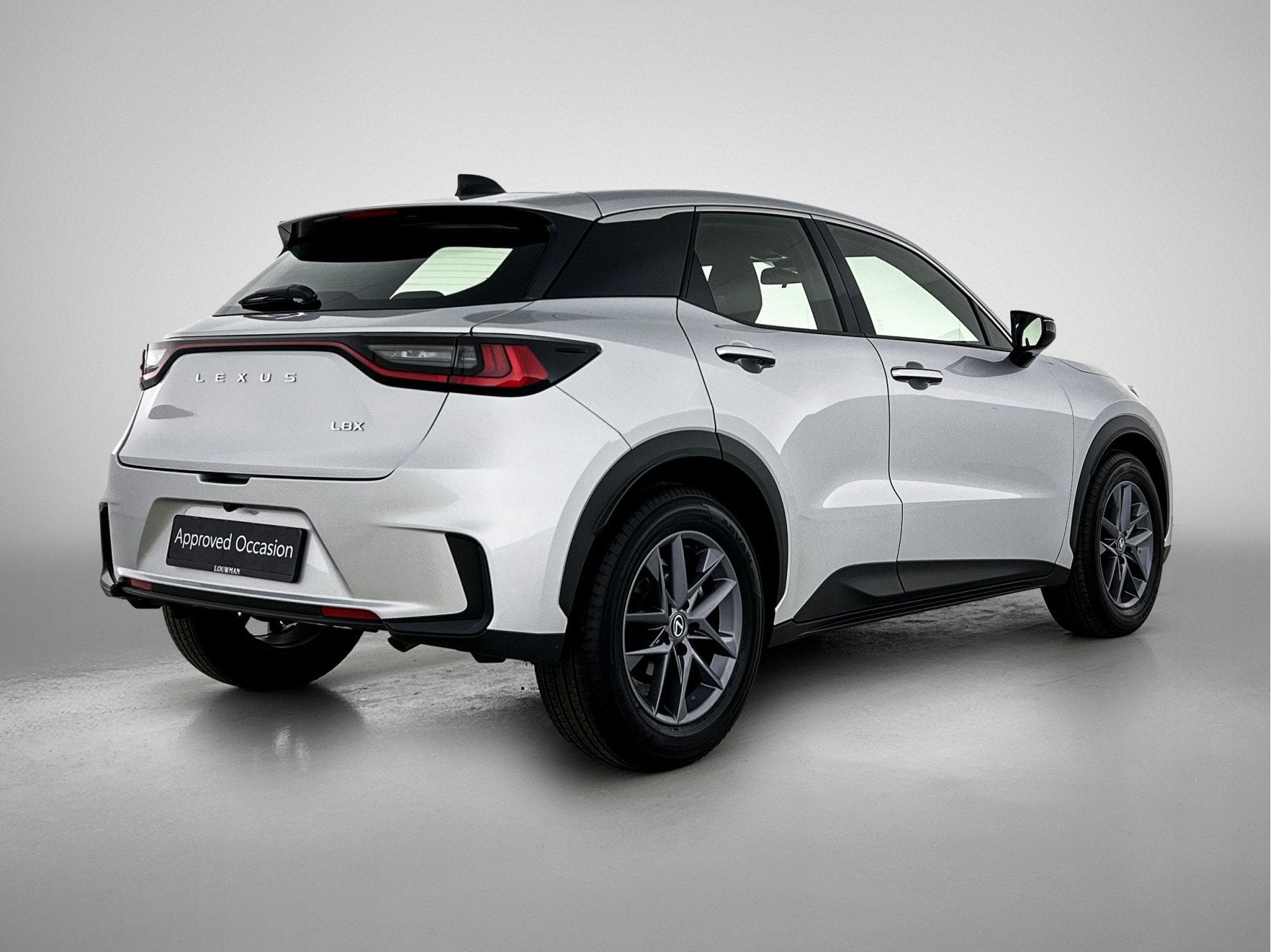 Lexus LBX Limited Edition | BTW Voertuig | Dealeronderhouden, Auto's, Gebruikt, 1490 cc, Bedrijf, 650 kg