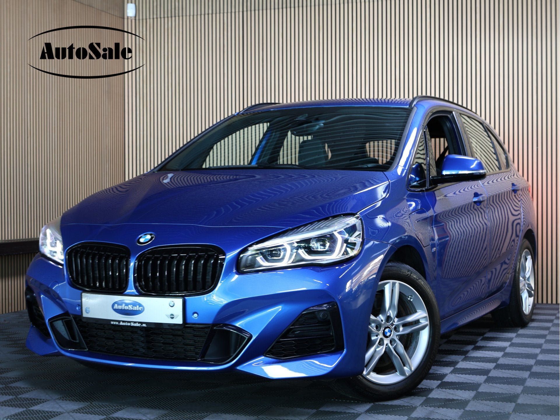 BMW 2 Serie Active Tourer 225xe M SPORT iPerform PLUGIN AUTO, Auto's, Gebruikt, Zwart, Blauw, Bedrijf