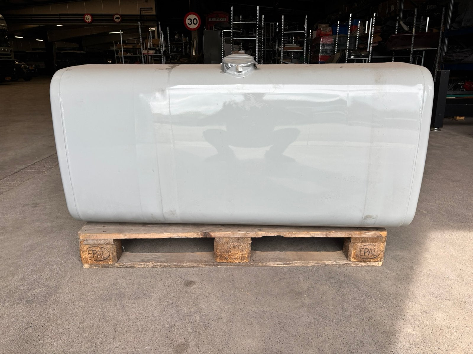 Scania brandstoftank, Ophalen, Gebruikt, Scania, Brandstofsystemen