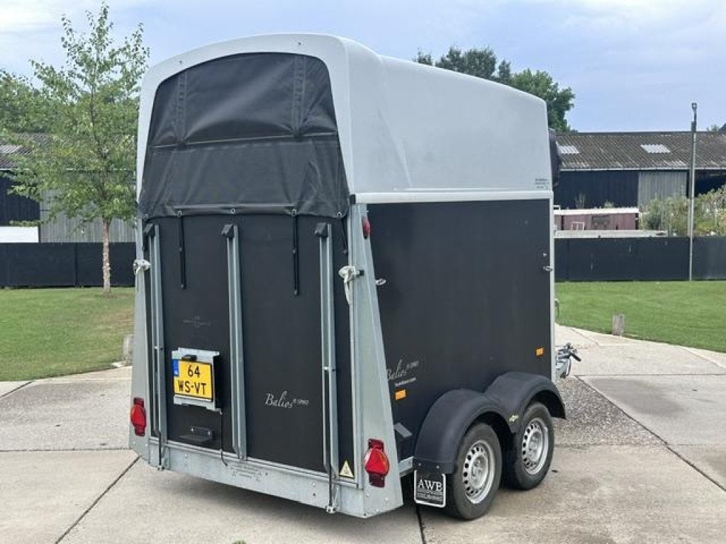 Humbaur 2 paardentrailer TOPSTAAT, Dieren en Toebehoren, Paarden en Pony's | Trailers en Aanhangwagens, Gebruikt, Hout, 2-paards trailer