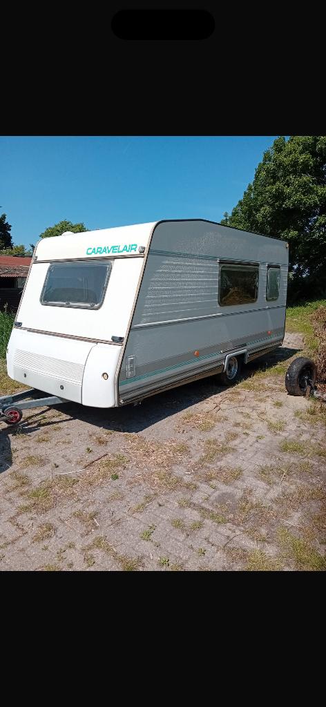 Caravan caravelair a4205, Openslaande ramen, Dwars-stapelbed, 750 - 1000 kg, Particulier