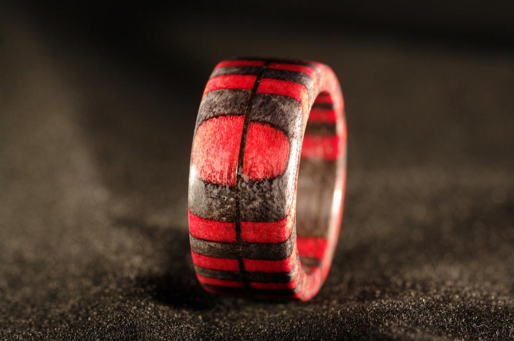 Hand gemaakte houten ringen, Ophalen of Verzenden, Zo goed als nieuw, Dame of Heer