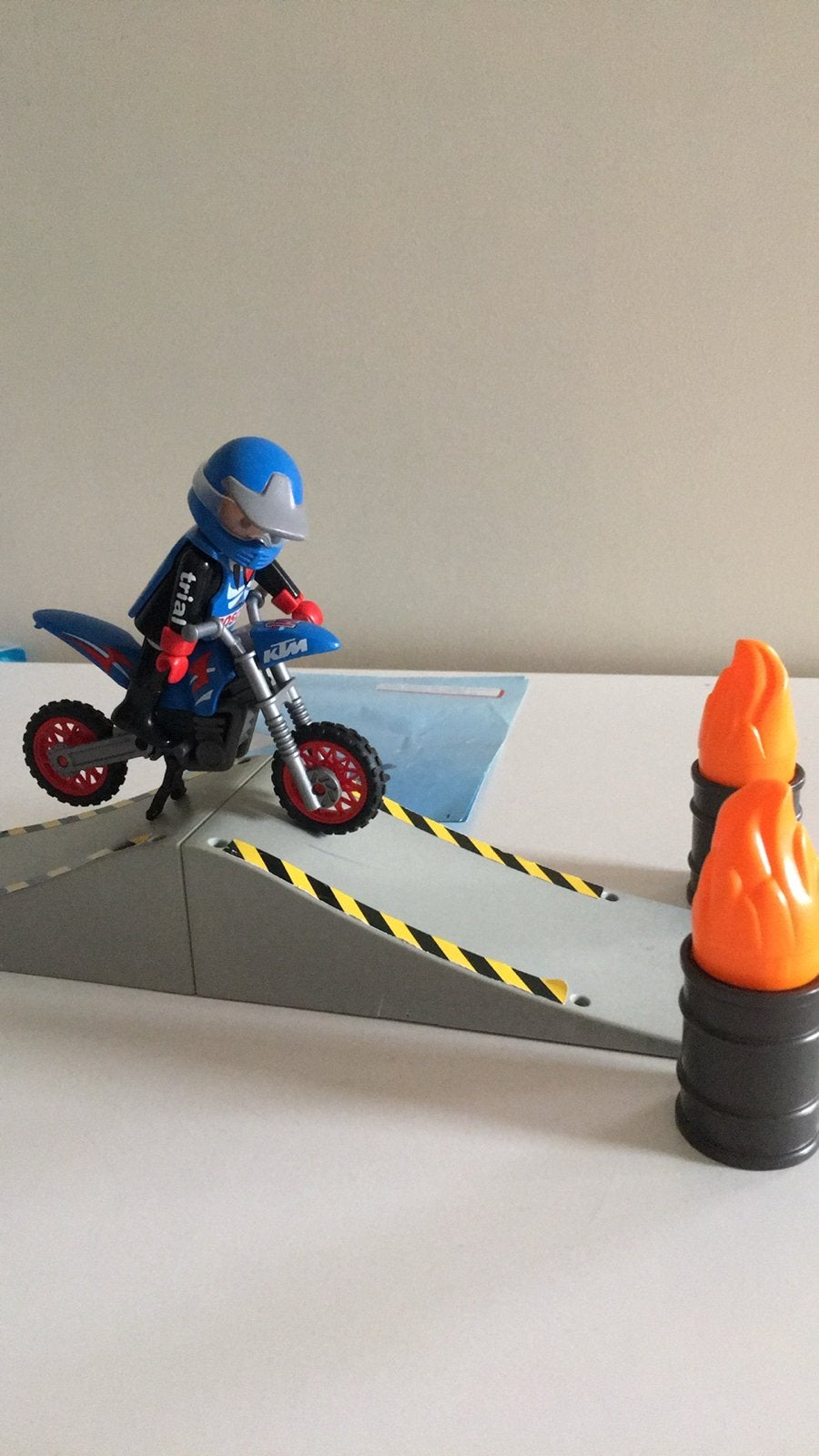 Playmobil 4416 Crossmotor met coureur en schans, Ophalen of Verzenden, Gebruikt