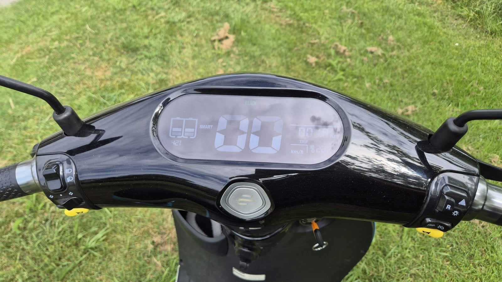 Elektrische Scooter 25km / Ecooter E1 / nw.prijs €2500,00, Elektrisch, Contact@ecooter.nl, Ecooter, Ophalen