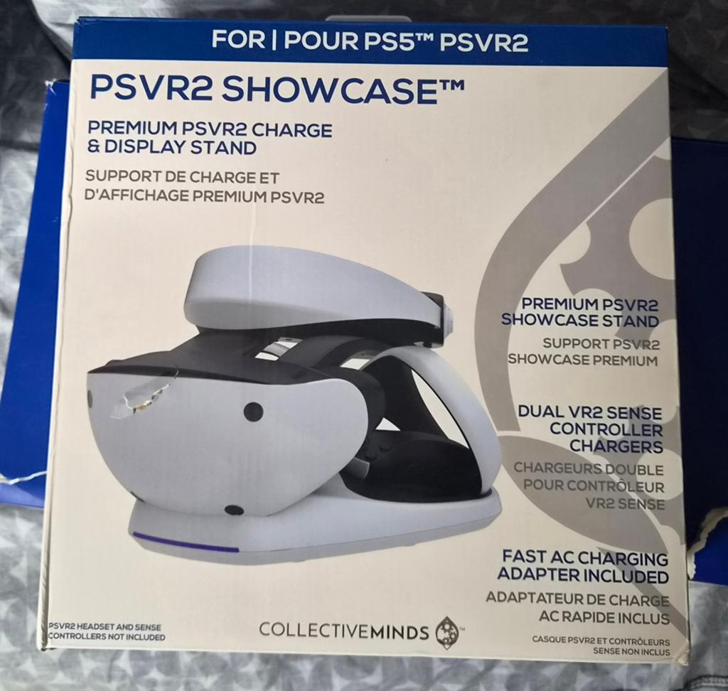 Sony PlayStation VR2 met Sense controllers en Showcase Stand, Spelcomputers en Games, Virtual Reality, Ophalen of Verzenden, Zo goed als nieuw
