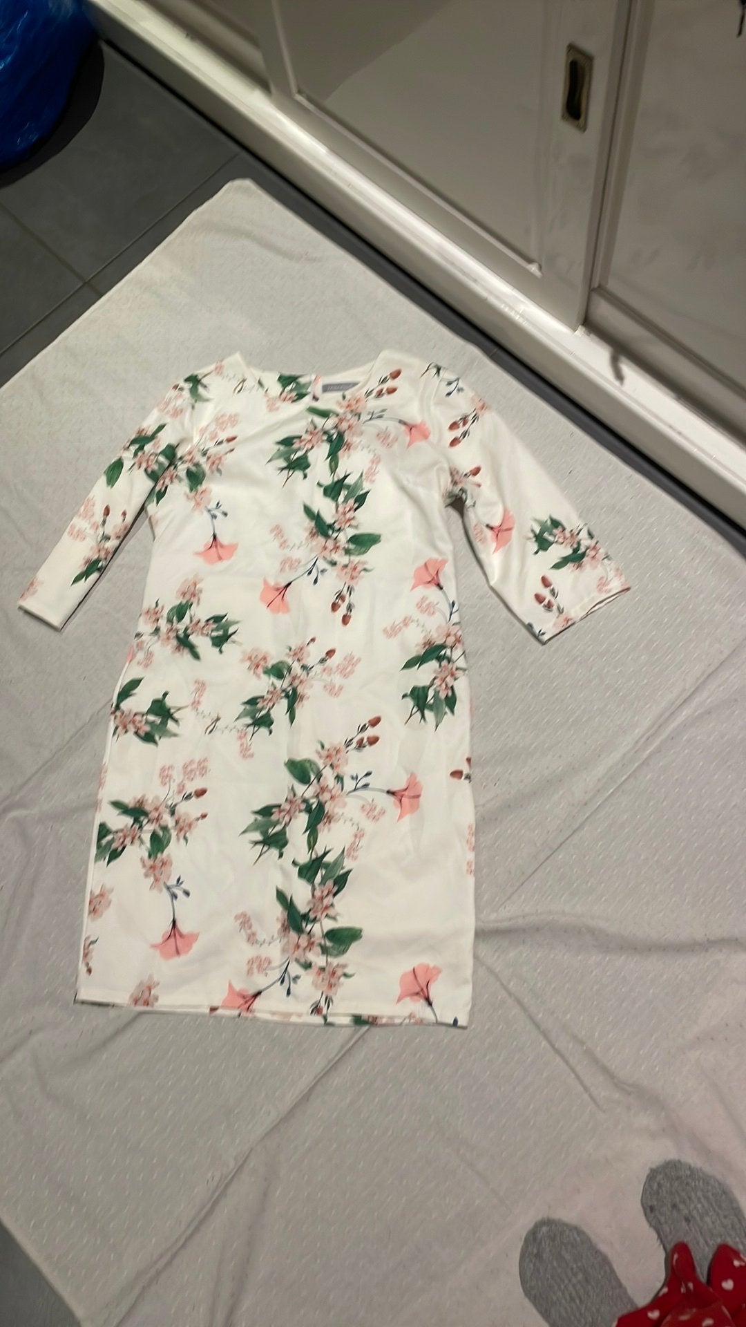 Mooie bloemen jurk xl, Ophalen of Verzenden, Zo goed als nieuw, Maat 46/48 (XL) of groter, Onder de knie