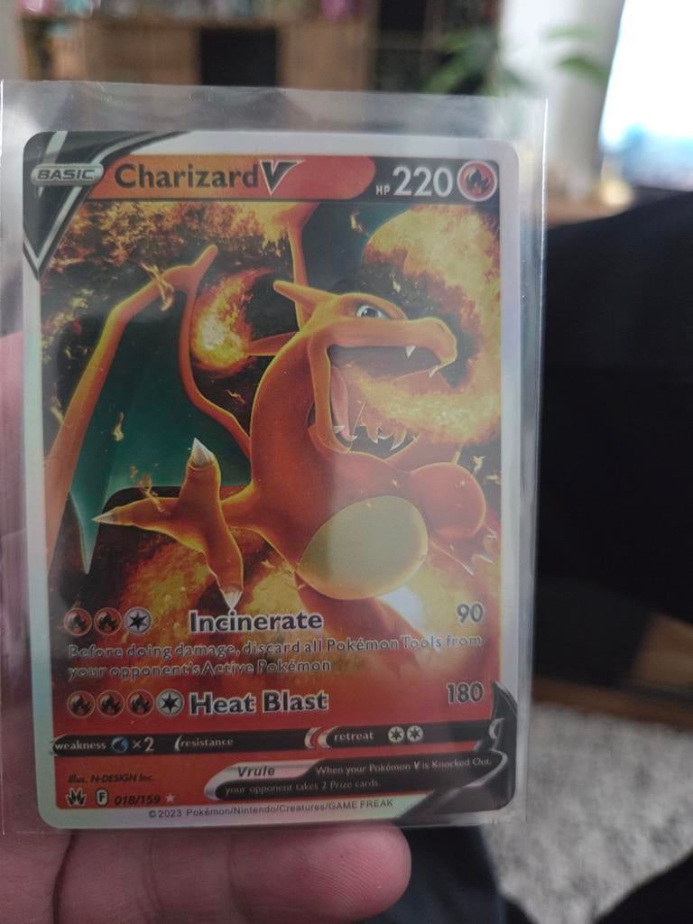 Charizard V Pokémon Kaart - 018/159 - Zo goed als nieuw, Ophalen of Verzenden, Zo goed als nieuw, Losse kaart