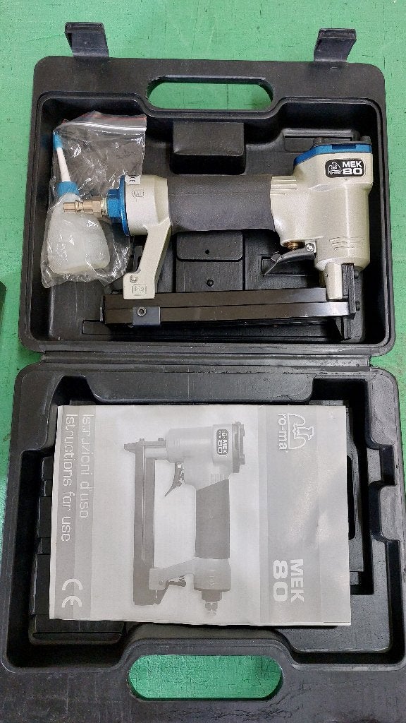 Maestri Ro-Ma MEK 80 Pneumatische Tacker (in koffer), Doe-het-zelf en Verbouw, Ophalen, Zo goed als nieuw, Minder dan 200 liter/min