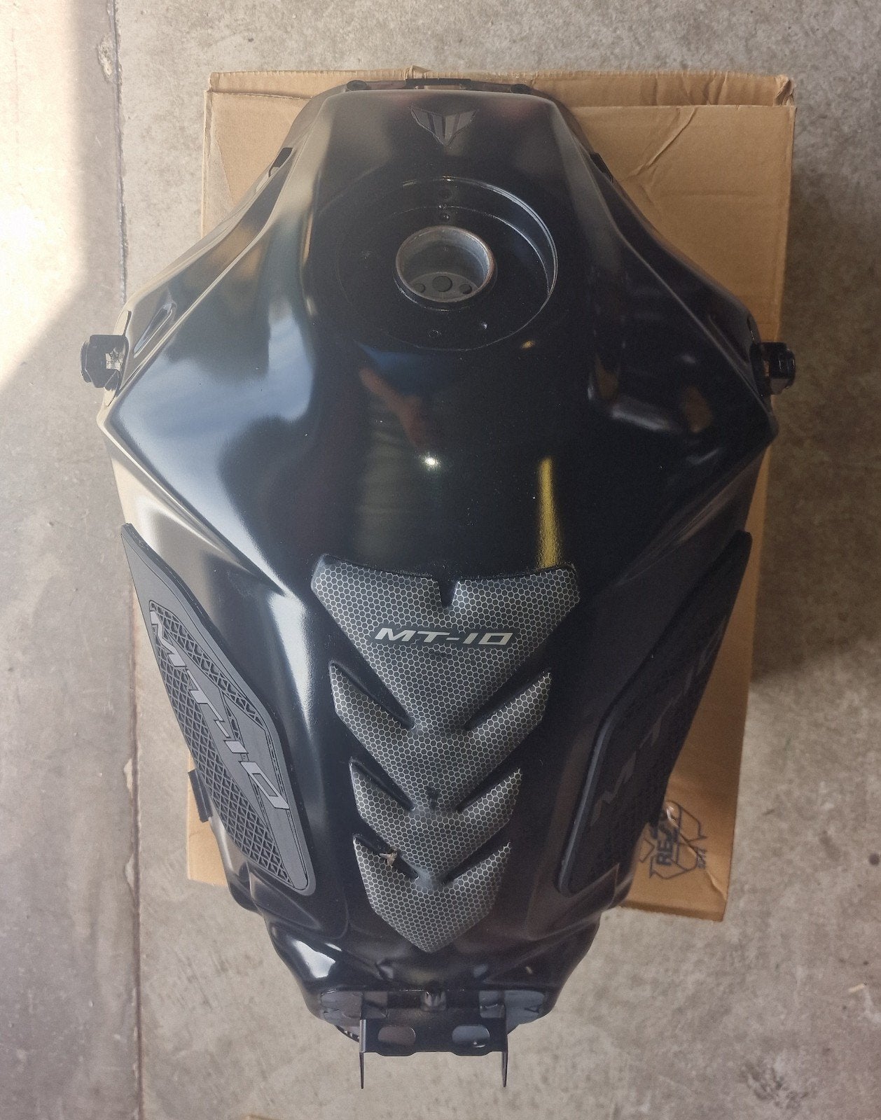 Yamaha MT10 motortank zwart - Zeer mooi, Gebruikt, Niet van toepassing, Niet van toepassing, Ophalen of Verzenden