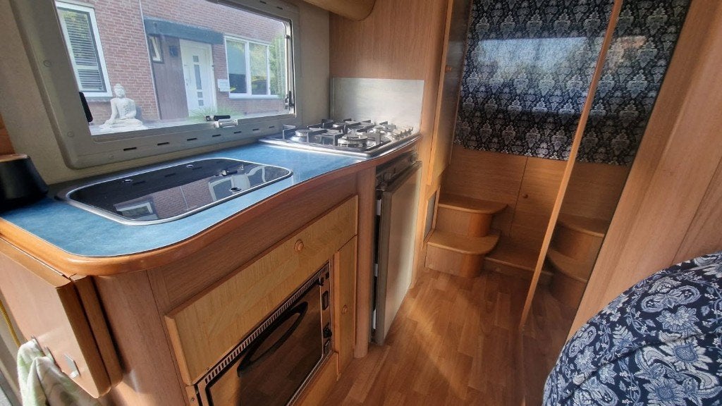Camper Mobilvetta Euroyacht 190 lx, Integraal, Chemisch toilet, Koelkast, Ringverwarming
