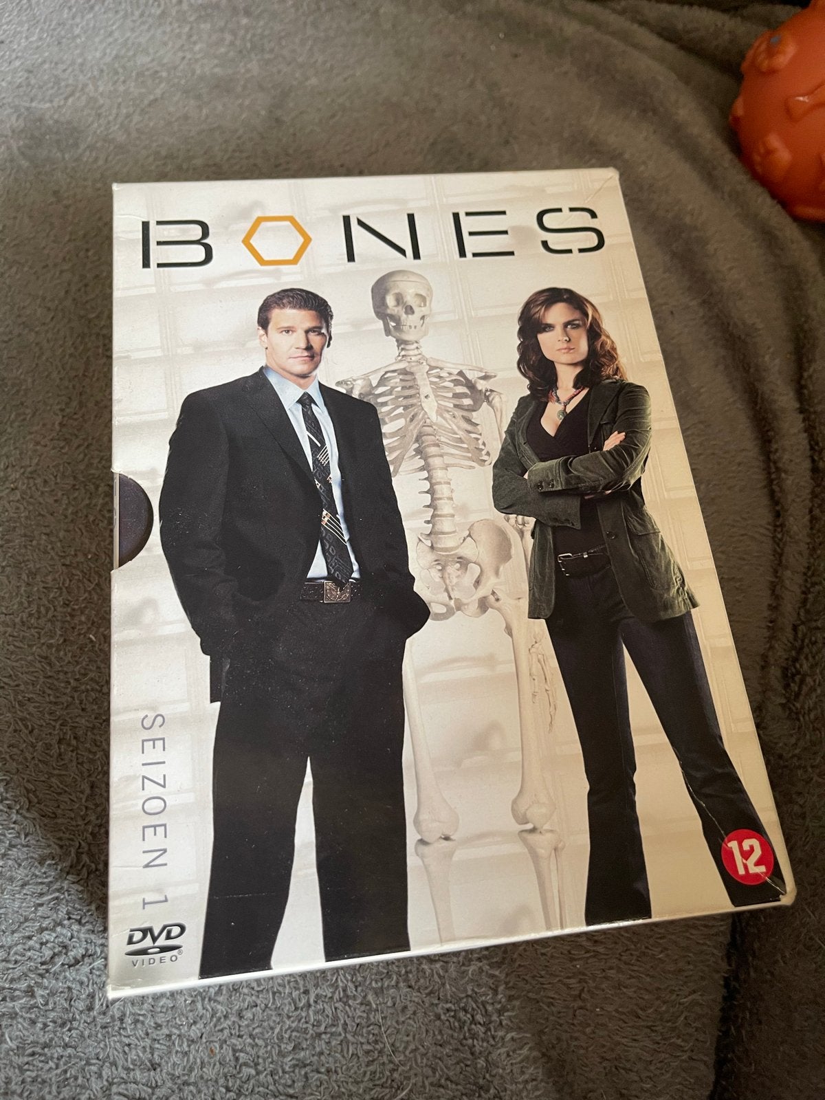Bones - Seizoen 1 DVD Boxset, Cd's en Dvd's, Dvd's | Thrillers en Misdaad, Gebruikt, Detective en Krimi, Inclusief doosje, Vanaf 12 jaar