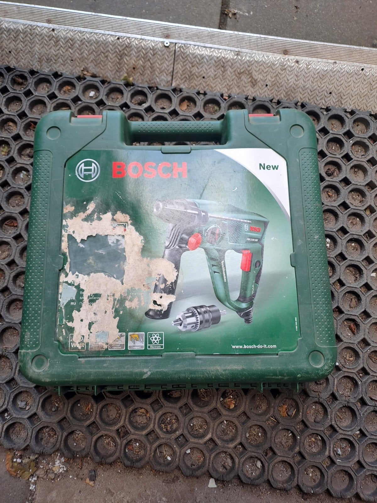 Bosch boormachine 550 watt, Ophalen of Verzenden, Zo goed als nieuw, 400 tot 600 watt, Klopboormechanisme