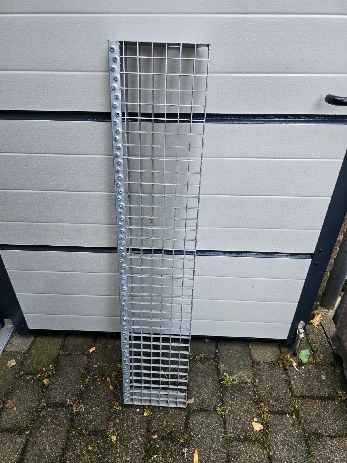 2 stuks traptreden voor buitentrap, Ophalen of Verzenden, Nieuw