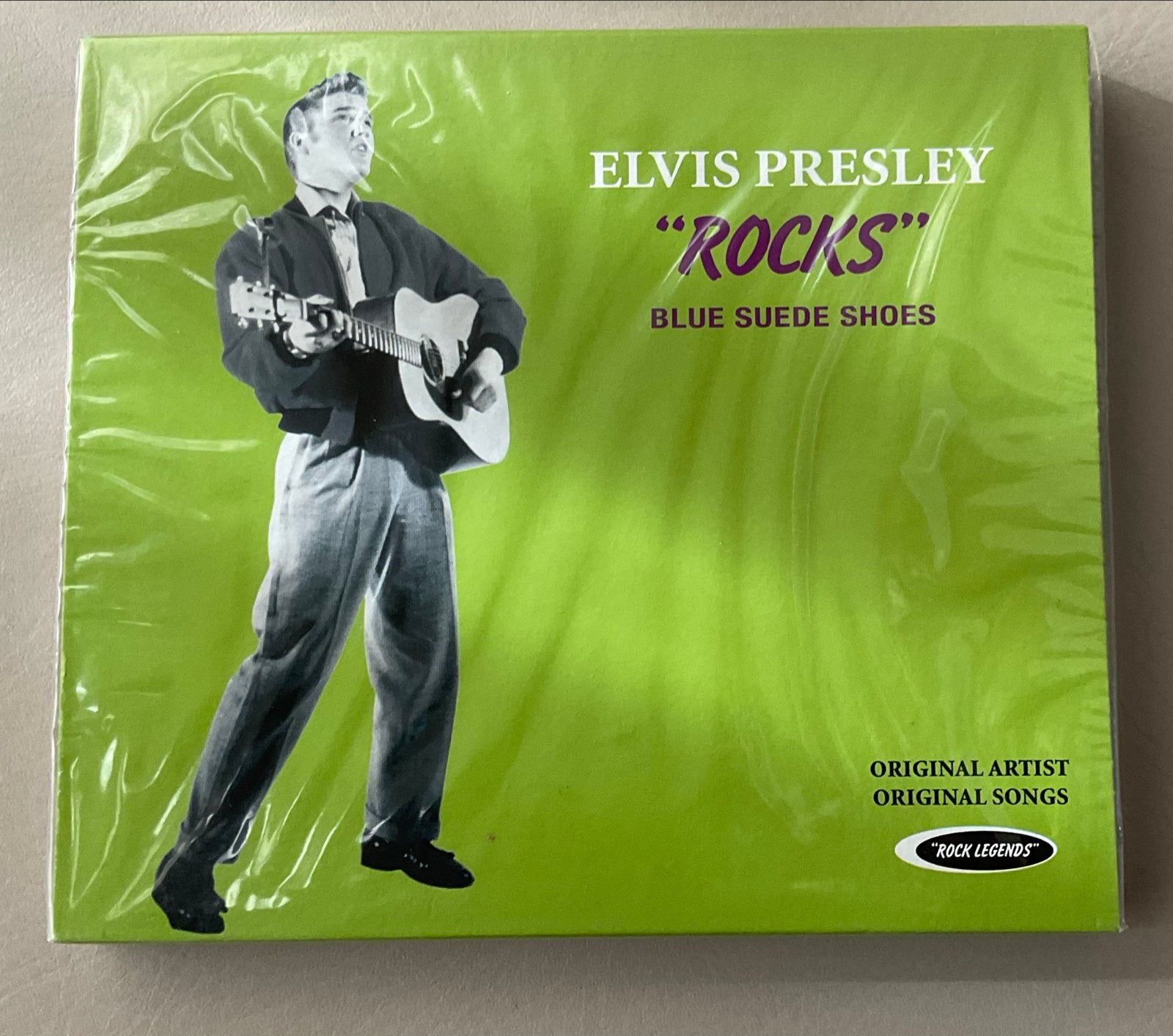Elvis Presley "Rocks" Blue Suede Shoes CD - Nieuw in seal, Ophalen of Verzenden, Nieuw in verpakking, Album