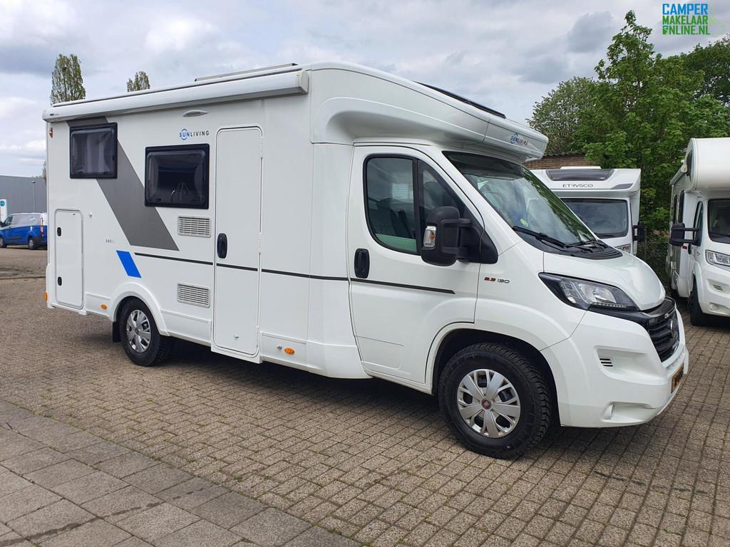 Sun Living S65 SL Automaat 2018 | Veel Opties, Caravans en Kamperen, Automaat, Koelkast, Ringverwarming, 6 tot 7 meter