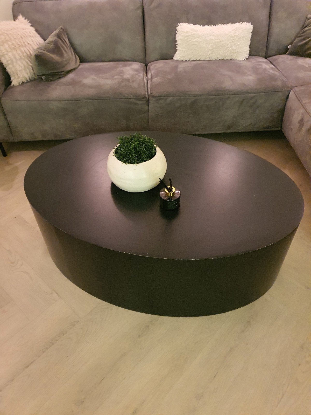 Moderne ovale salontafel - zwart zgan, Ophalen, Overige materialen, Gebruikt, 100 tot 150 cm